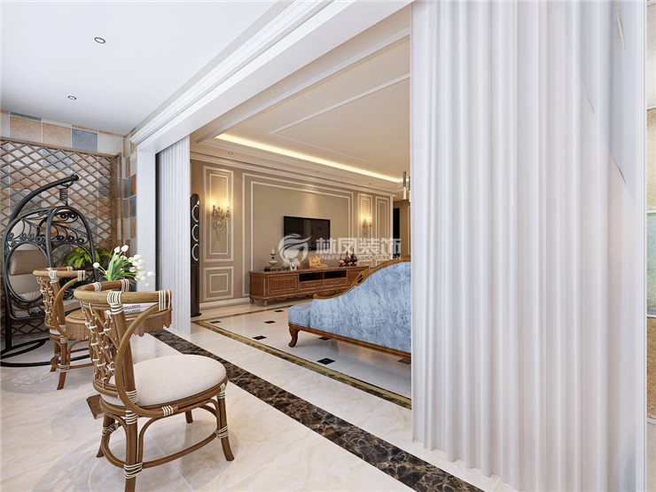 美式風(fēng)格陽臺吊頂裝修效果圖